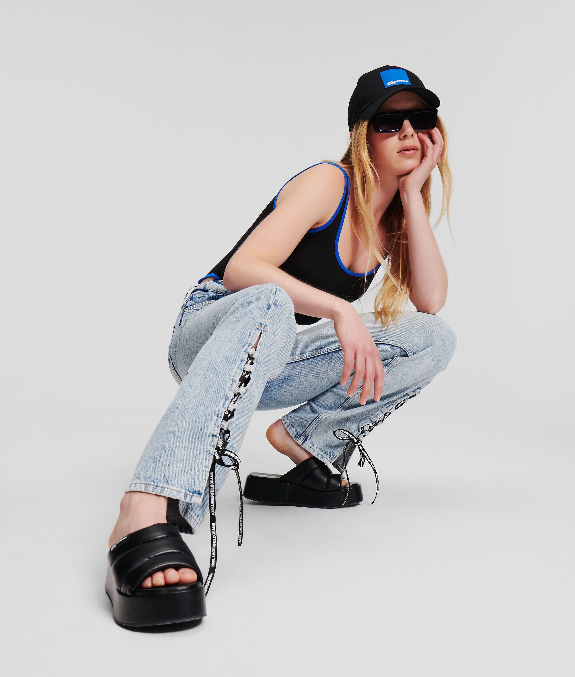 (image for) Concise KLJ LACE-UP HIGH-RISE STRAIGHT JEANS